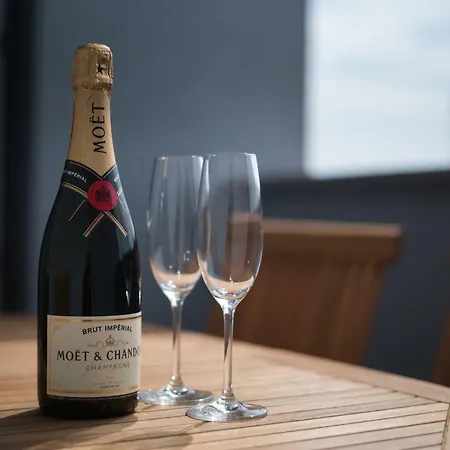 Dream In Arena 2 Center Free Parking * Pula