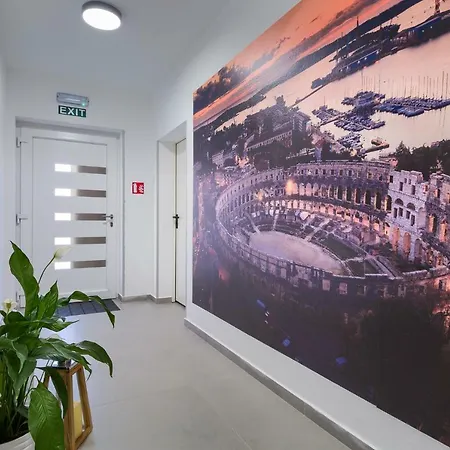 Dream In Arena 2 Center Free Parking