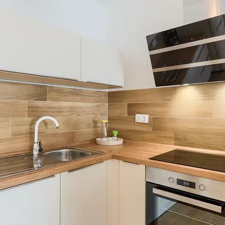 Dream In Arena 2 Center Free Parking Apartament Pula