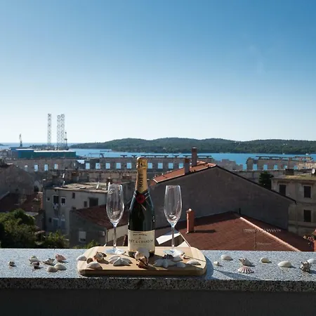 Apartament Dream In Arena 2 Center Free Parking Pula