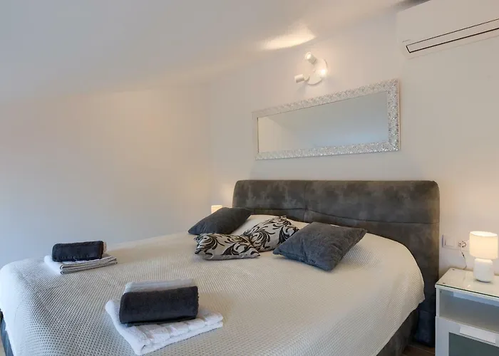 Dream In Arena 2 Center Free Parking Appartement Pula