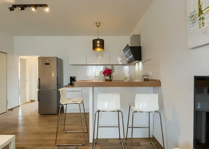 Dream In Arena 2 Center Free Parking Apartman Pula